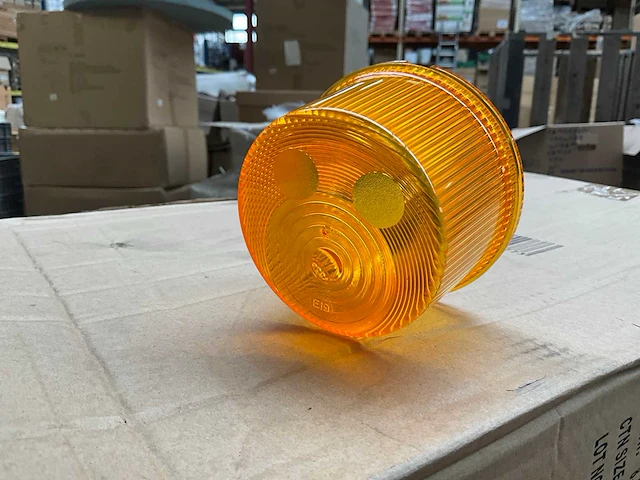 Rubbolite 38 - oranje - rond hoog - trailerverlichting (700x) - afbeelding 1 van  3