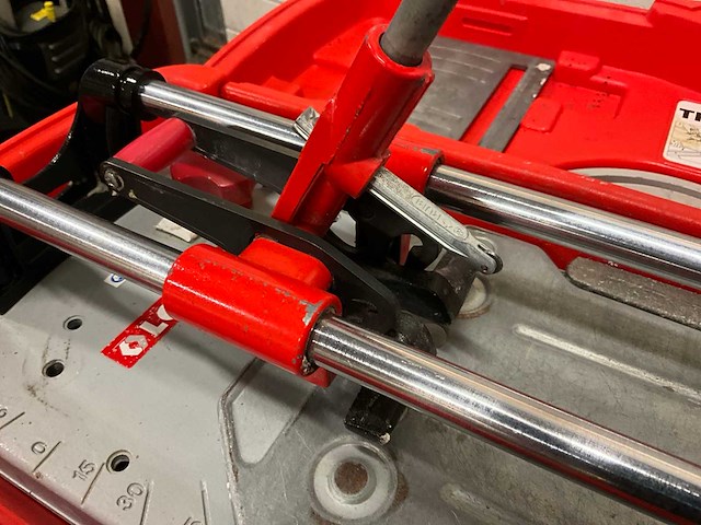 Rubi tr-s 600 tegelsnijapparaat - afbeelding 3 van  5
