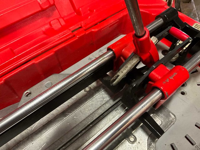 Rubi tx-900 tegelsnijapparaat - afbeelding 5 van  5