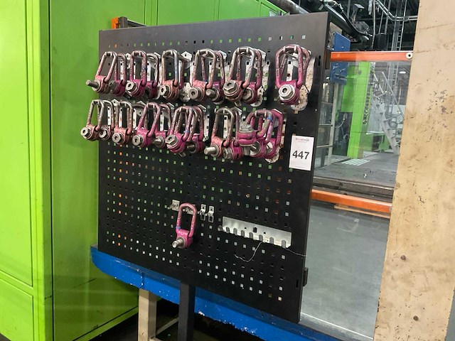 Rud hijsogen op frame - afbeelding 1 van  5