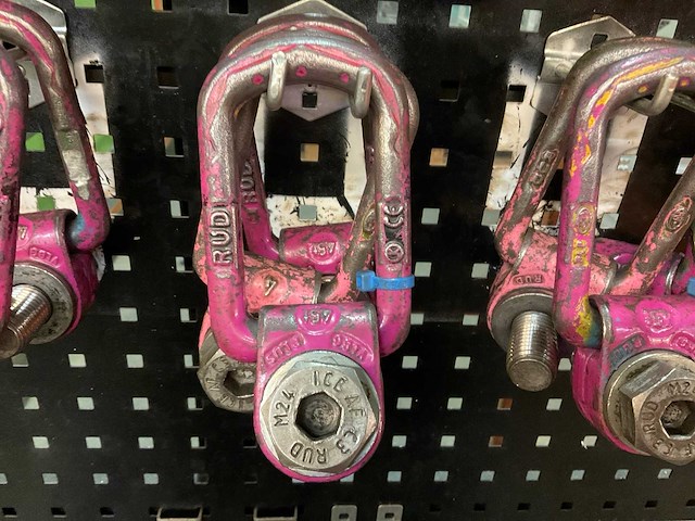 Rud hijsogen op frame - afbeelding 5 van  5