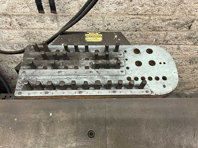 Rudolf rischer hydraulische pedaal buigmachine - afbeelding 7 van  8