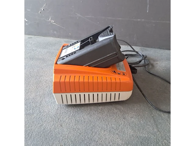 Ruggedragen accu en accu-lader, stihl, ar3000l & al500 - afbeelding 8 van  9