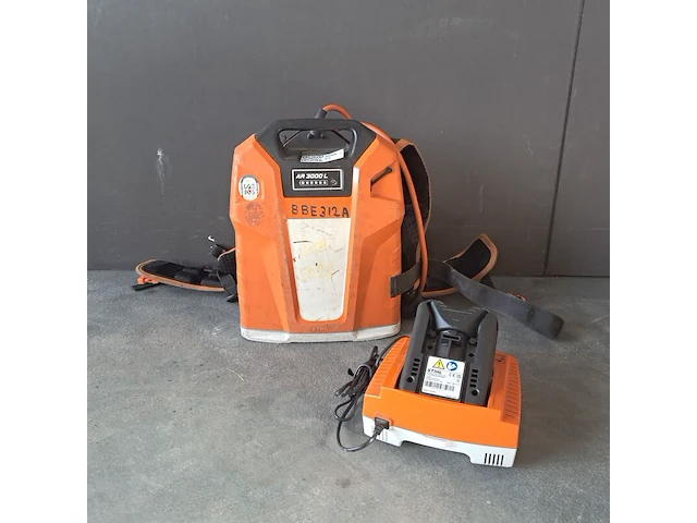 Ruggedragen accu en accu-lader, stihl, ar3000l & al500 - afbeelding 1 van  11