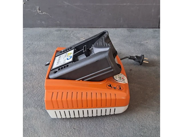 Ruggedragen accu en accu-lader, stihl, ar3000l & al500 - afbeelding 9 van  11