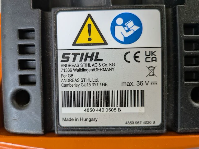Ruggedragen accu en bladblazer, stihl, ar3000l & bga200 - afbeelding 11 van  20