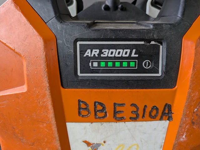 Ruggedragen accu en bladblazer, stihl, ar3000l & bga200 - afbeelding 6 van  22