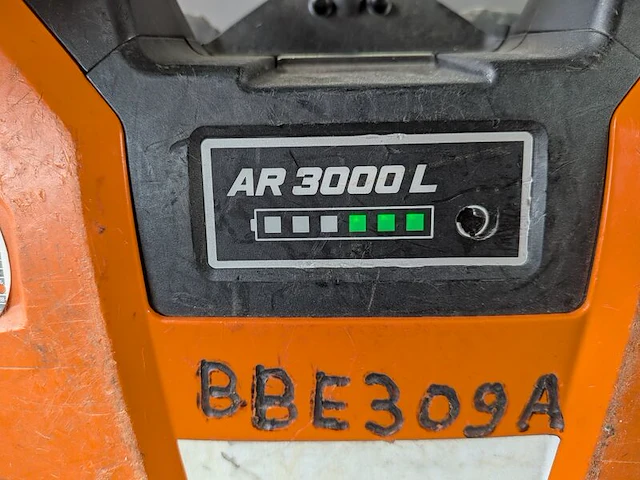 Ruggedragen accu en bladblazer, stihl, ar3000l & bga200 - afbeelding 8 van  23