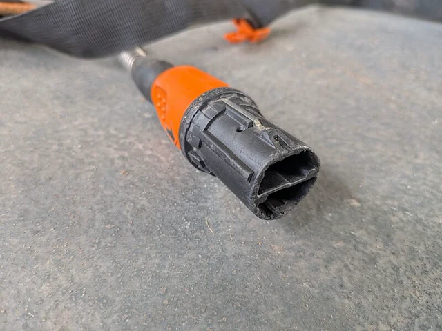 Ruggedragen accu en bladblazer, stihl, ar3000l & bga200 - afbeelding 11 van  23