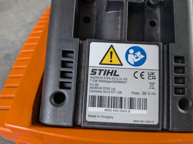 Ruggedragen accu en bladblazer, stihl, ar3000l & bga200 - afbeelding 15 van  23