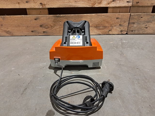 Ruggedragen accu, stihl, ar 3000 l, incl. snellader en harnas - afbeelding 3 van  18