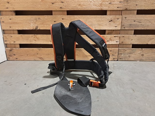 Ruggedragen accu, stihl, ar 3000 l, incl. snellader en harnas - afbeelding 7 van  18