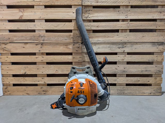Ruggedragen benzine bladblazer, stihl, br 600 - afbeelding 1 van  6