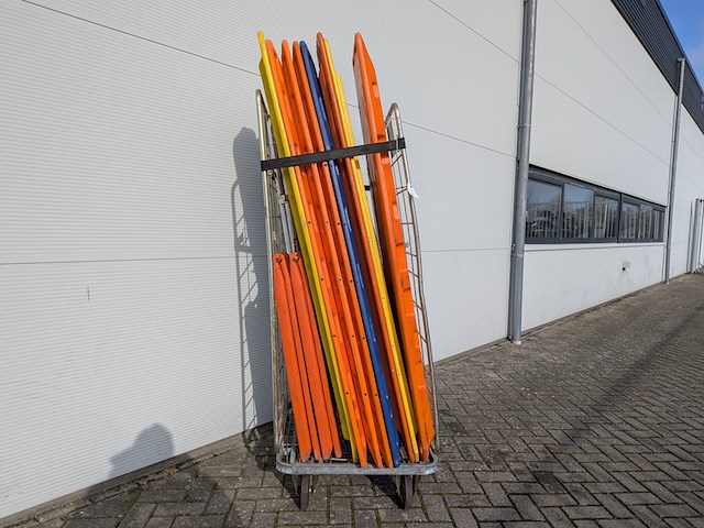 Rugplanken, schepbrancards en veiligheidsborden, spencer, vermolen & ferno - afbeelding 8 van  15