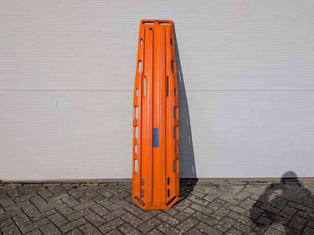 Rugplanken, schepbrancards en veiligheidsborden, spencer, vermolen & ferno - afbeelding 13 van  15