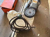 Rugspuit - afbeelding 3 van  3