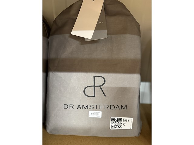 Rugzak/werktas voor werk, school en laptop met ritsvakken en schouderband, dr amsterdam, black, 2025 - afbeelding 5 van  5