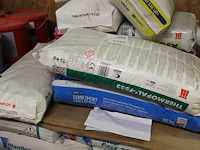 Ruim 25 zakken a 25 kg diverse mortels waaronder voegmortel, thermopal-fs33, zandcement, snelbeton planitop... - afbeelding 4 van  5