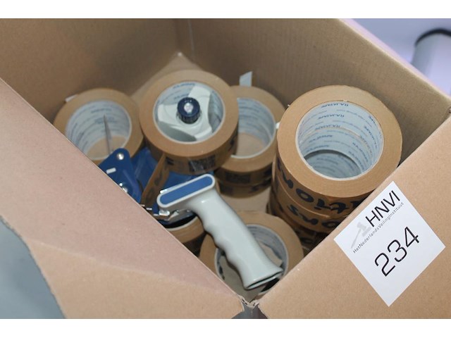 Ruim 40 rollen tape met tapedispenser. tape heeft reclameopdruk. - afbeelding 2 van  3