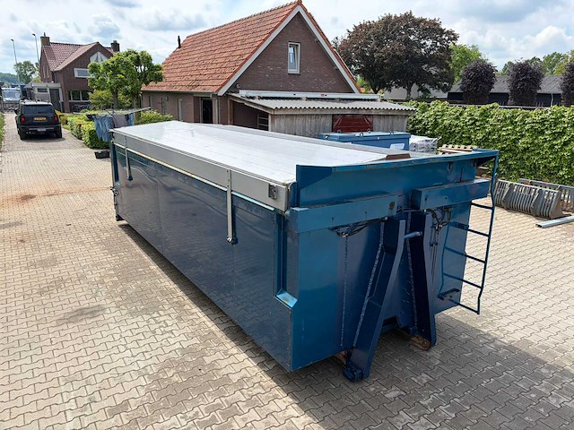 Ruizeveld afzet haakarm container met kleppen - afbeelding 6 van  9