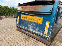 Ruizeveld afzet haakarm container met kleppen - afbeelding 8 van  9
