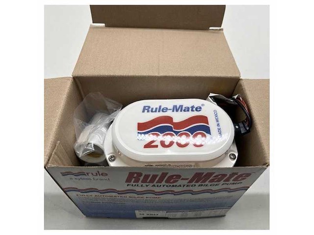 Rule rm2000a-24 automatic bilgepump 2000 gallon 24v - afbeelding 3 van  4