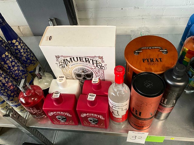 Rum / gin divers (11x) - afbeelding 2 van  2