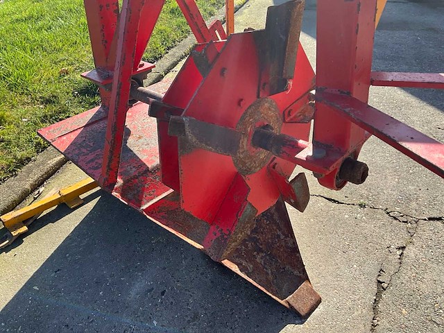 Rumptstad grondfrees / greppelfrees - afbeelding 6 van  6