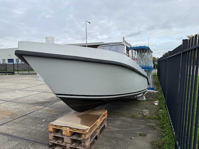 Runiva - 2024 - r590cc - motorjacht (c) - afbeelding 3 van  11