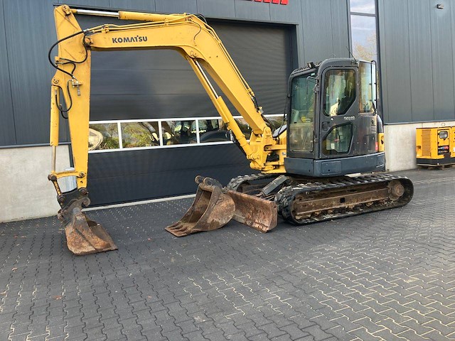 Rupsgraafmachine komatsu pc88mr-6 diesel 50.7kw 2009 - afbeelding 1 van  1