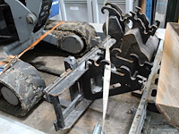 Rupsgraafmachine terex tc35. bouwjaar 2017. urenstand 1003. met drie graaf/sleuvenbakken en set voorzetlepe... onderdeel van combinatiekavel combinatiekavel van rupsgraafmachine en aanhanger. kavels b001 en b002 - afbeelding 9 van  24