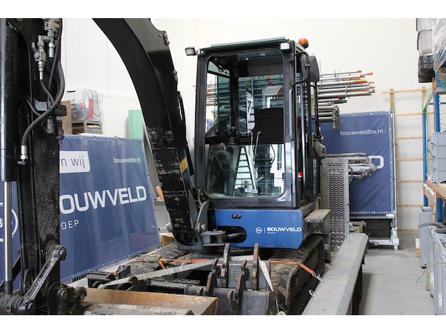 Rupsgraafmachine terex tc35. bouwjaar 2017. urenstand 1003. met drie graaf/sleuvenbakken en set voorzetlepe... onderdeel van combinatiekavel combinatiekavel van rupsgraafmachine en aanhanger. kavels b001 en b002 - afbeelding 18 van  24