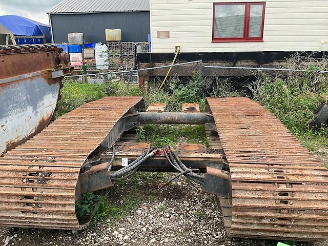 Rupsonderstel graafmachine - afbeelding 4 van  11