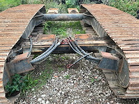 Rupsonderstel graafmachine - afbeelding 8 van  11