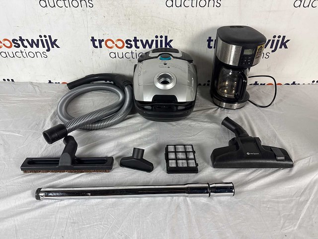 Russell hobbs buckingham 20680-56 - koffiezetapparaat | veripart vpsz103 – stofzuiger - afbeelding 1 van  1