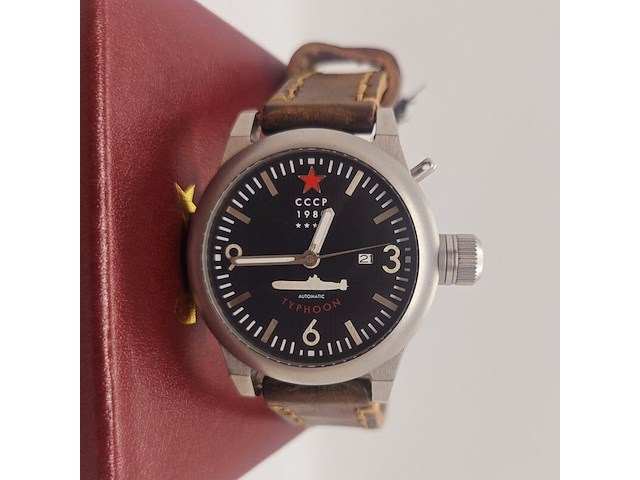 Russisch cccp typhoon automatisch herenhorloge - afbeelding 1 van  8