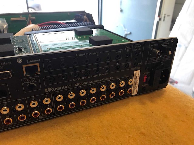 Russound mca-c5 multizone controller versterker - afbeelding 6 van  10