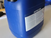 Rust-oleum astro-syn reinigingsmiddel - afbeelding 1 van  4