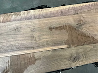 Rustiek amerikaans noten planken - afbeelding 1 van  3