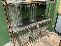 Rustieke metalen wandstelling - afbeelding 1 van  1