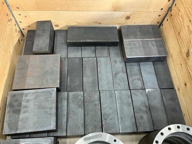 Ruw staal en aluminium - afbeelding 5 van  7