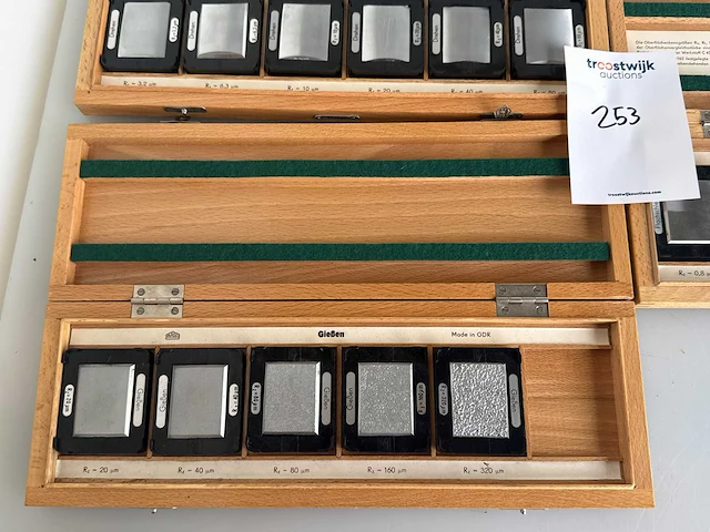 Ruwheidvergelijkingset - afbeelding 6 van  6
