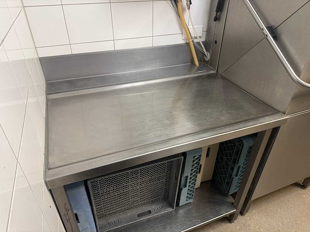 Rvs aanvoertafel - afbeelding 3 van  5