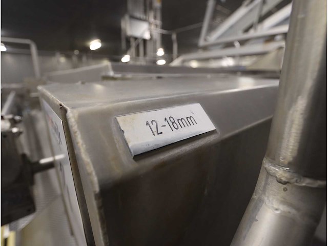 Rvs aardappelsorteer inrichting - afbeelding 7 van  7