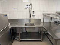 Rvs afvoertafel met debrasseermeubel - afbeelding 6 van  11