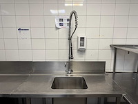 Rvs afvoertafel met debrasseermeubel - afbeelding 9 van  11