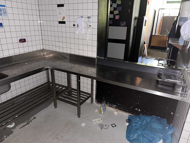 Rvs afvoertafel met spoelbak - afbeelding 4 van  6