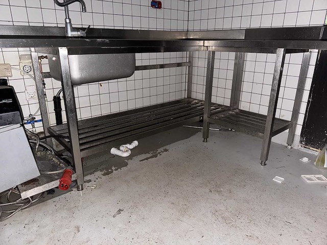 Rvs afvoertafel met spoelbak - afbeelding 5 van  6
