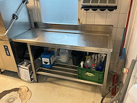 Rvs afvoertafel - afbeelding 1 van  3