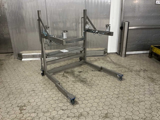 Rvs bakken transportteur - afbeelding 3 van  3